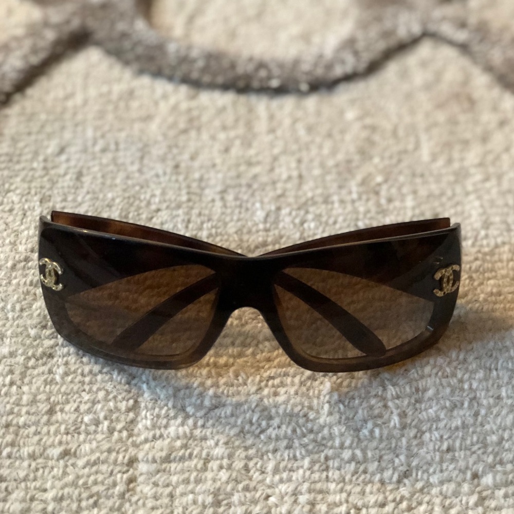 Brown Chanel Sunglasses (with case)